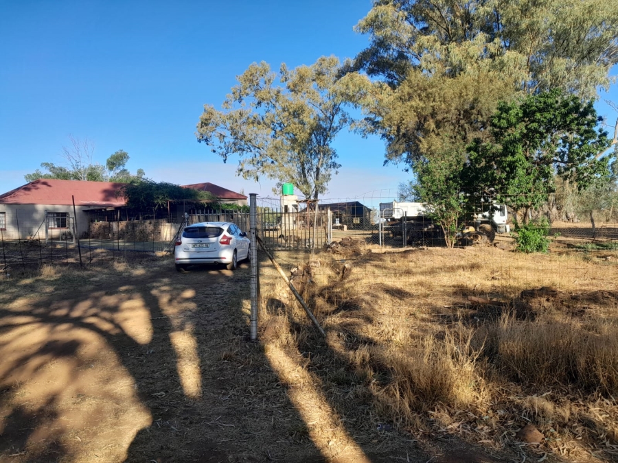 4 Bedroom Property for Sale in Zeerust North West